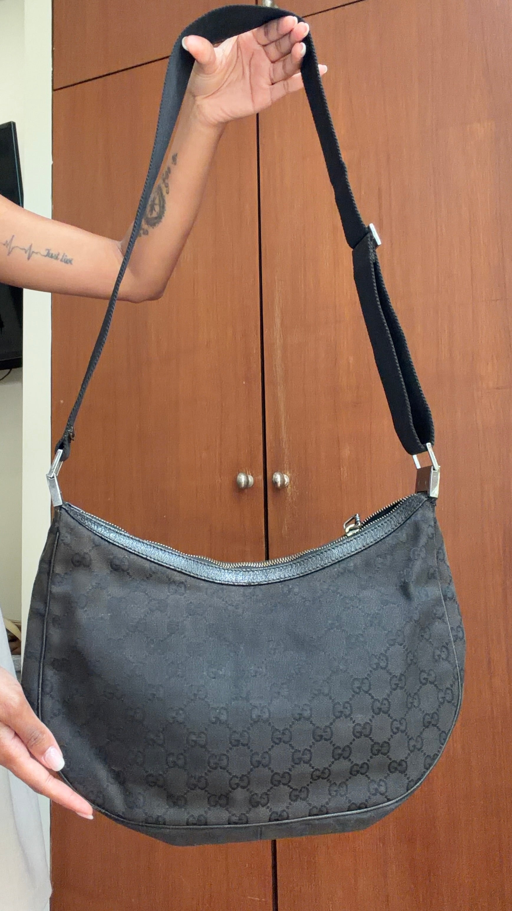 Authentic Vintage Gucci GG Monogram Shoulder Bag – Black