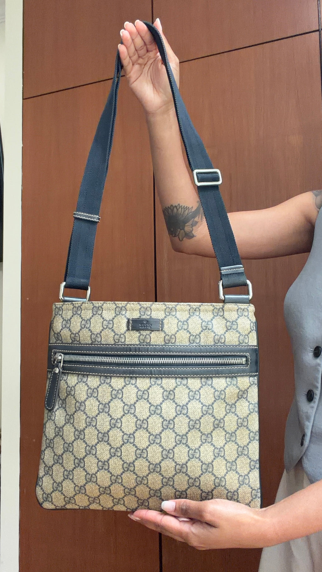 Authentic Gucci GG Monogram Messenger Shoulder Bag