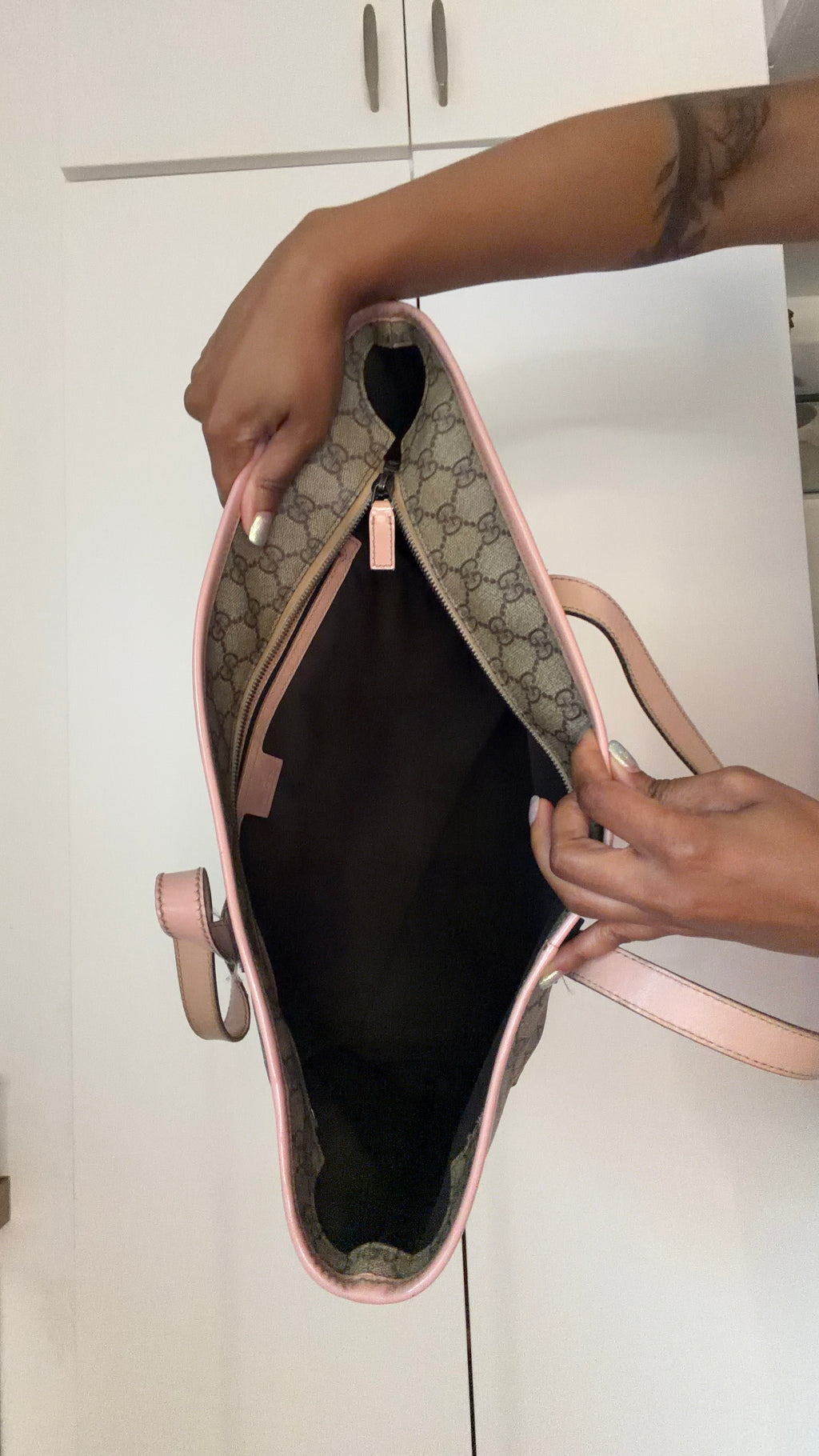 Authentic Vintage Gucci GG Supreme Canvas Tote Bag Pink Leather