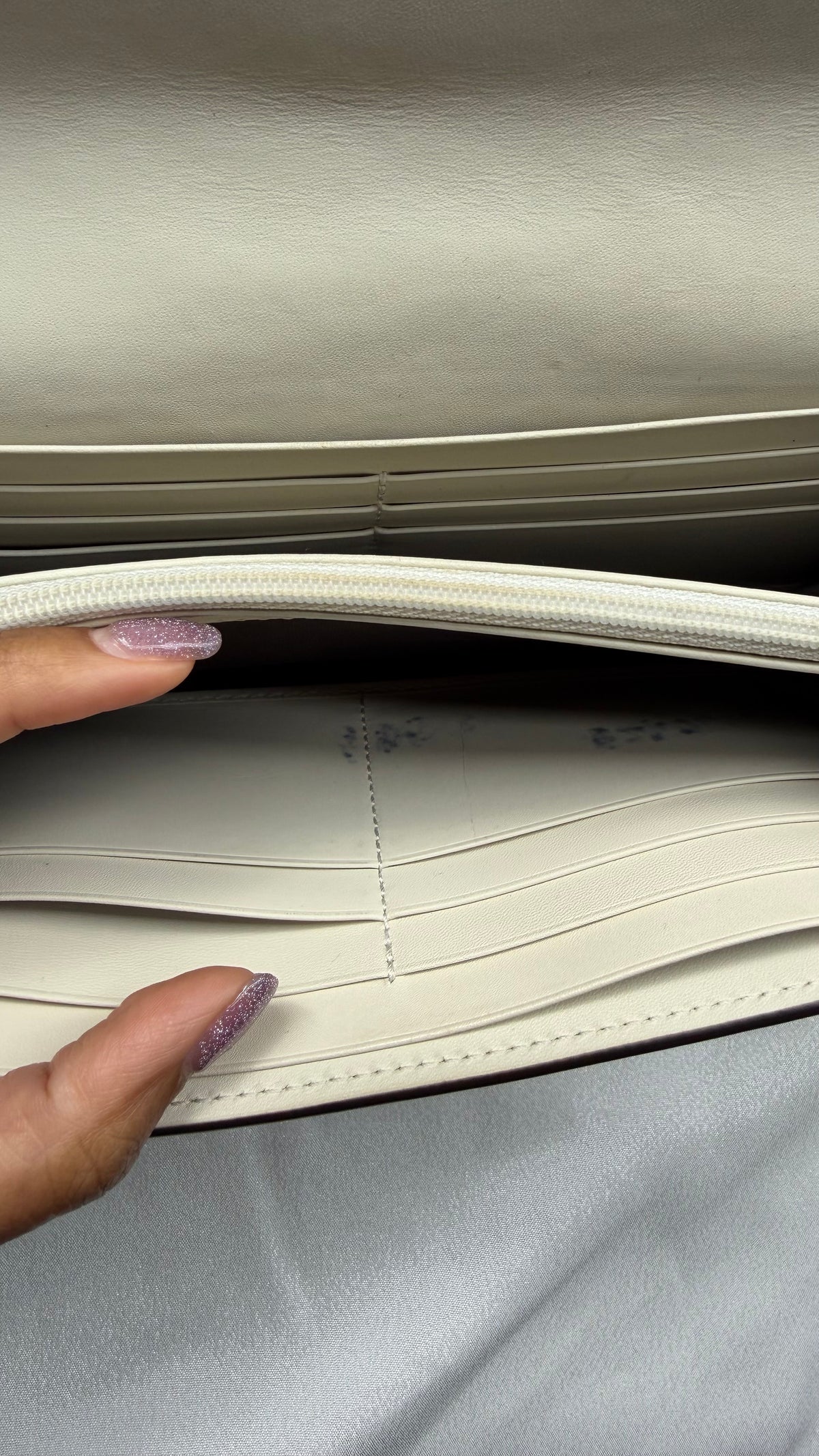 Gucci Sylvie Long Wallet – Beige Leather