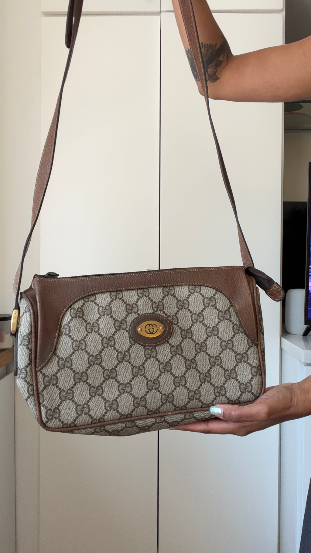 Vintage Gucci GG Supreme Canvas Crossbody Shoulder Bag Brown