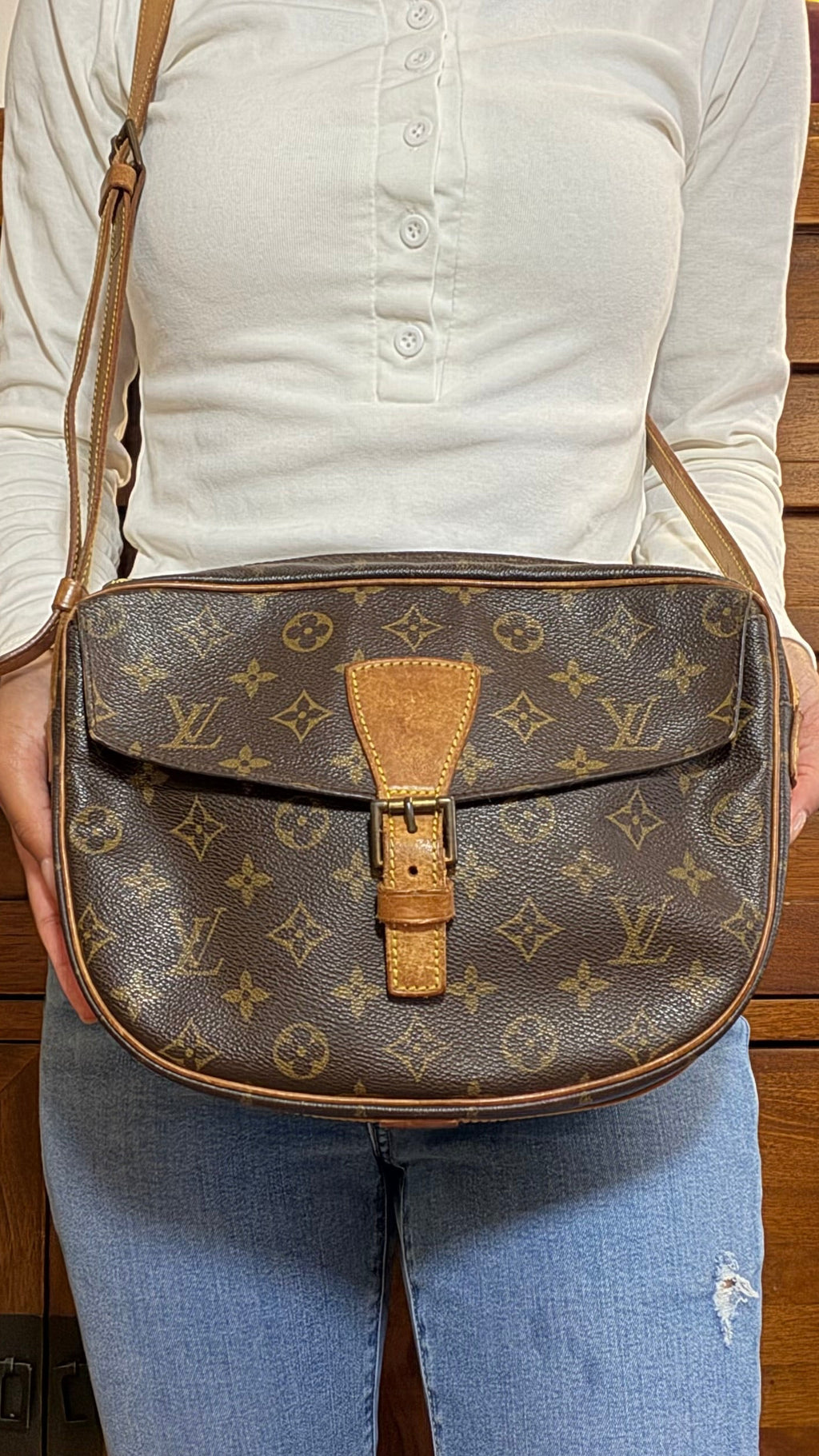 Louis Vuitton Eune Fille M51226 – Monogram Shoulder Bag