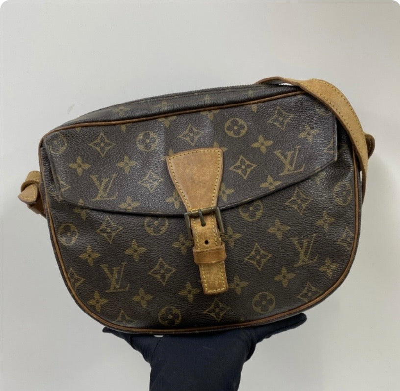 Louis Vuitton Eune Fille M51226 – Monogram Shoulder Bag
