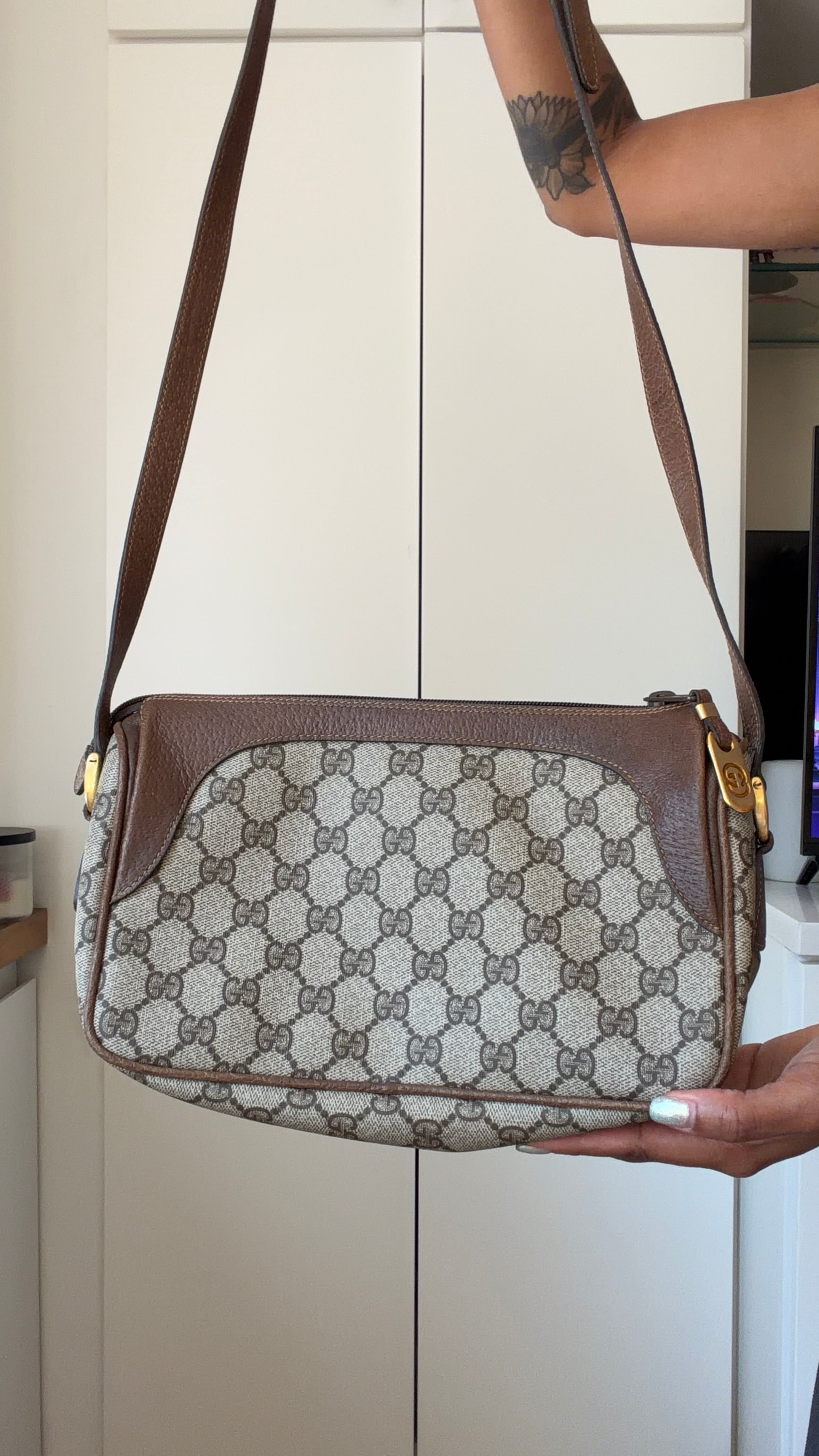 Vintage Gucci GG Supreme Canvas Crossbody Shoulder Bag Brown