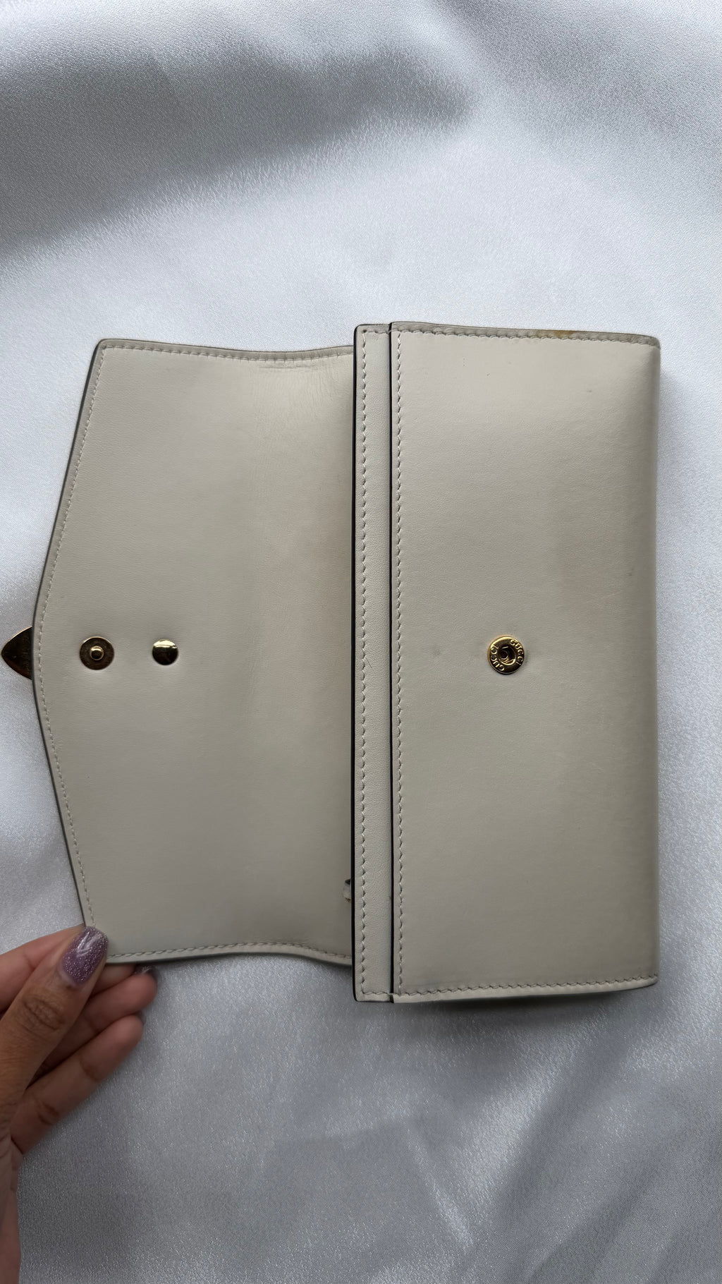Gucci Sylvie Long Wallet – Beige Leather